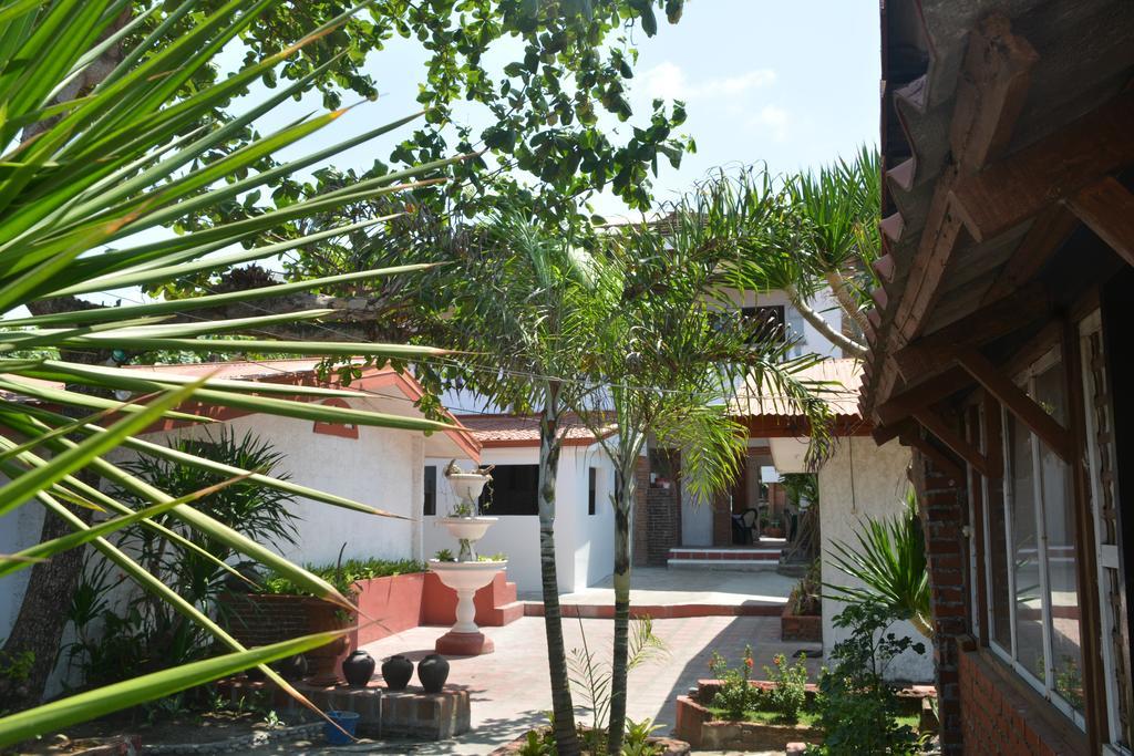 Isla Bonita Beach Resort San Juan (La Union) Exterior foto